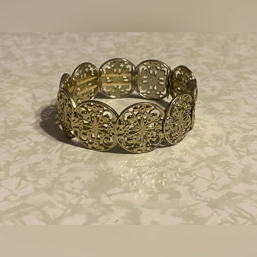Ornate Medallion Stretch Costume Bracelet #7676 - Picture 5 of 5